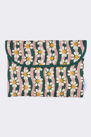 Wavy Daisy | 13 Inch Laptop Sleeve