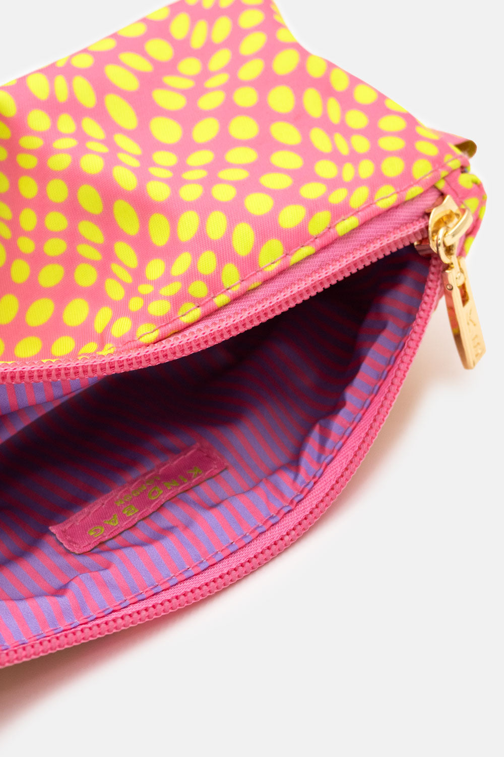 Essentials Case | Twisted Polka