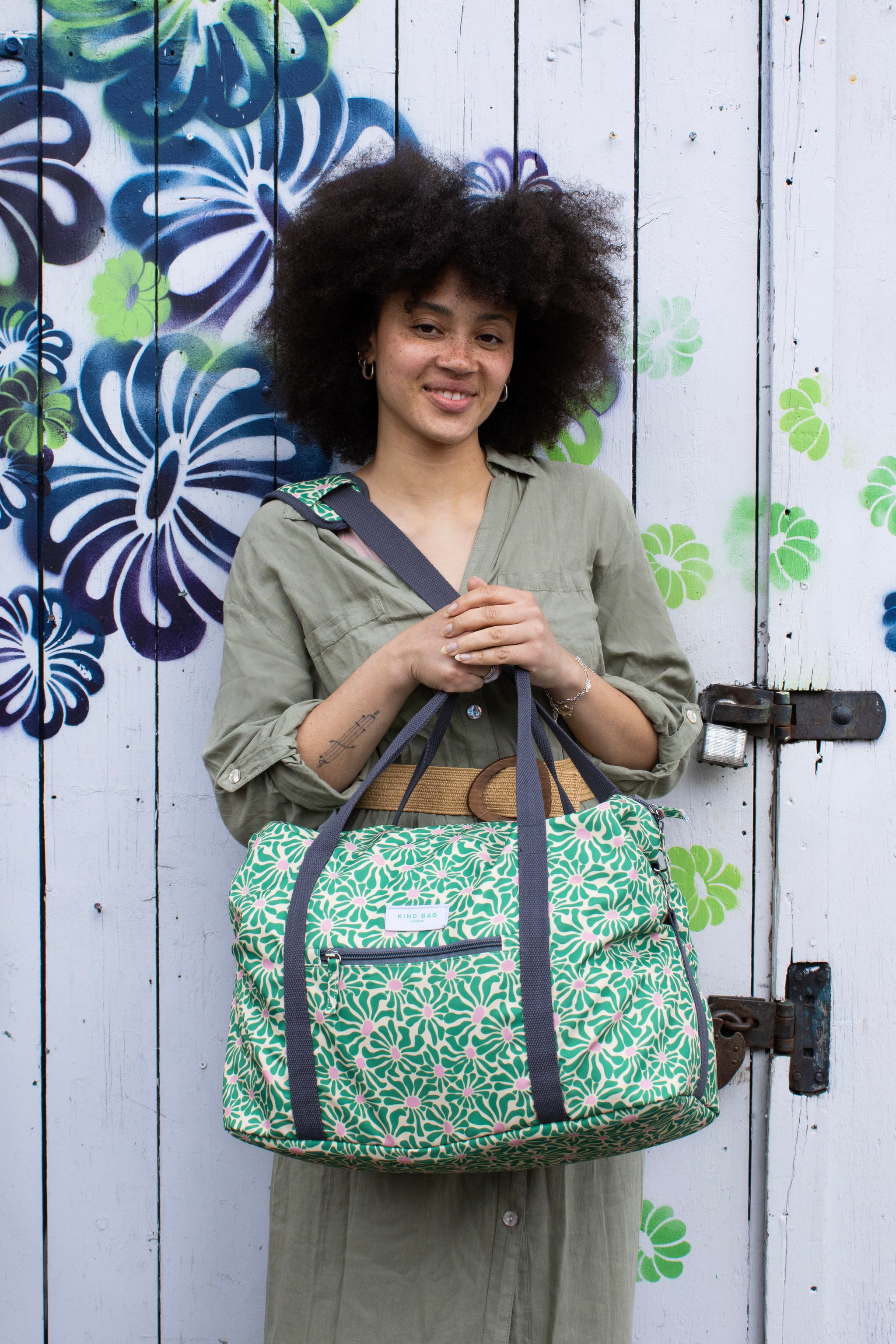 Floral print weekend bag best sale